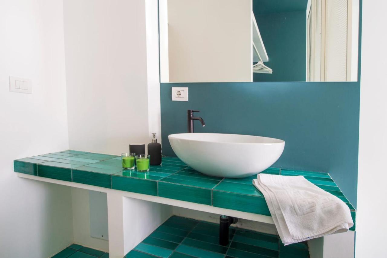 Ninina Boutique Suites Salerno Exterior foto